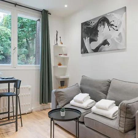 Daire Charming Studio Near The Eiffel Tower